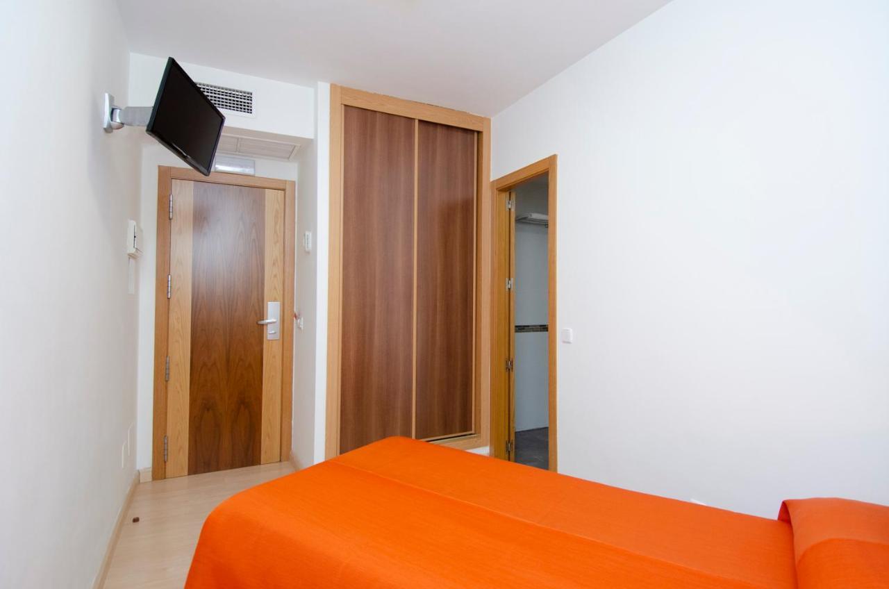Hostal Granado Madrid Dış mekan fotoğraf