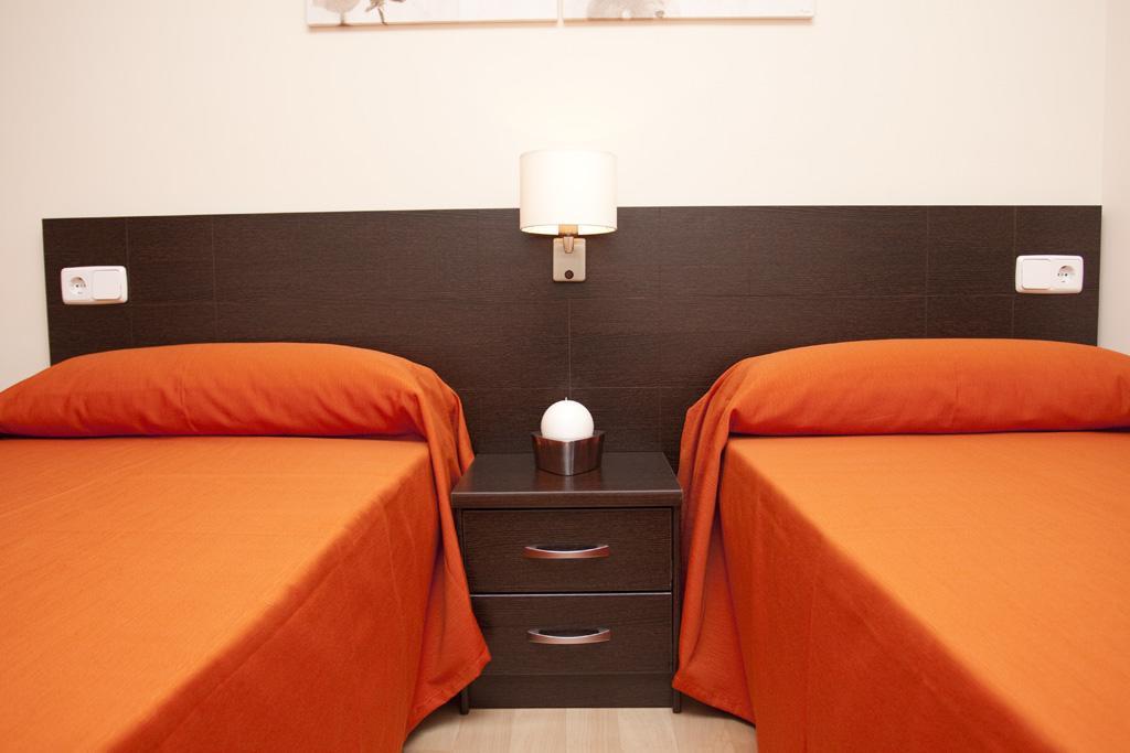 Hostal Granado Madrid Dış mekan fotoğraf