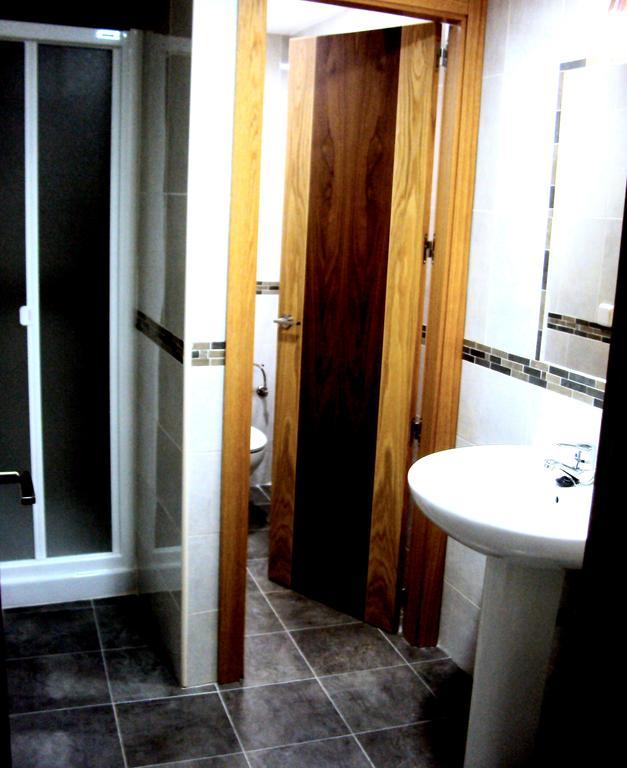 Hostal Granado Madrid Dış mekan fotoğraf