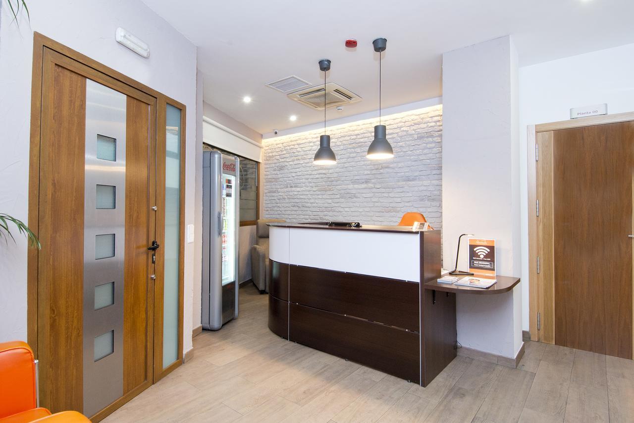 Hostal Granado Madrid Dış mekan fotoğraf