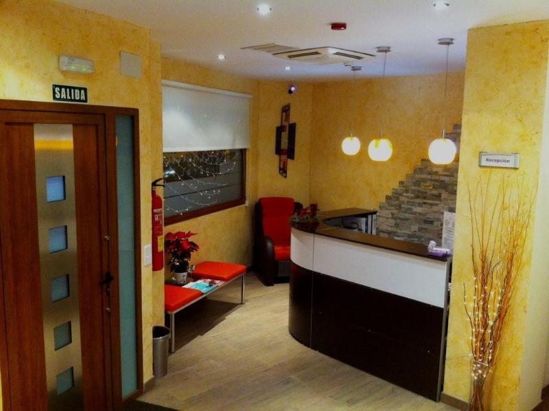 Hostal Granado Madrid Dış mekan fotoğraf